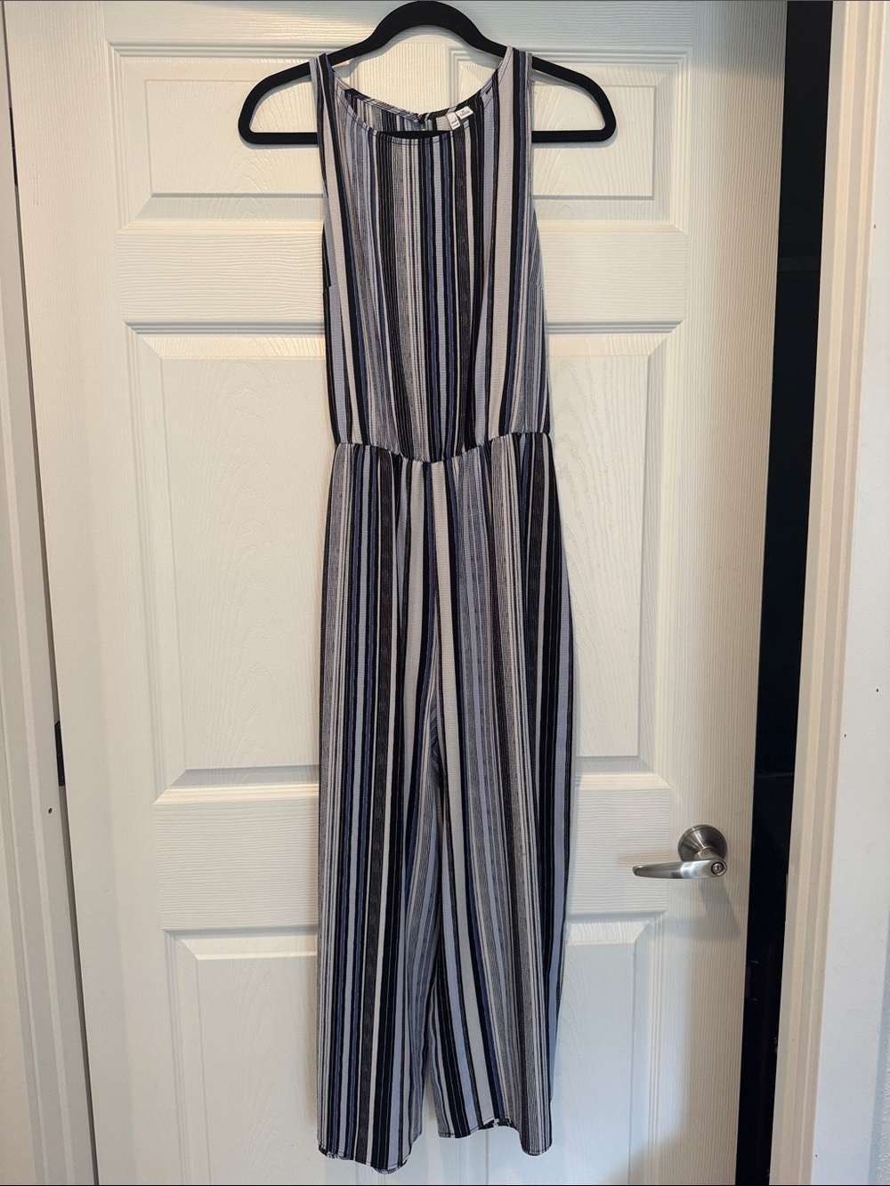 Elle Vertical Stripe Sleeveless Jumpsuit in Navy and White